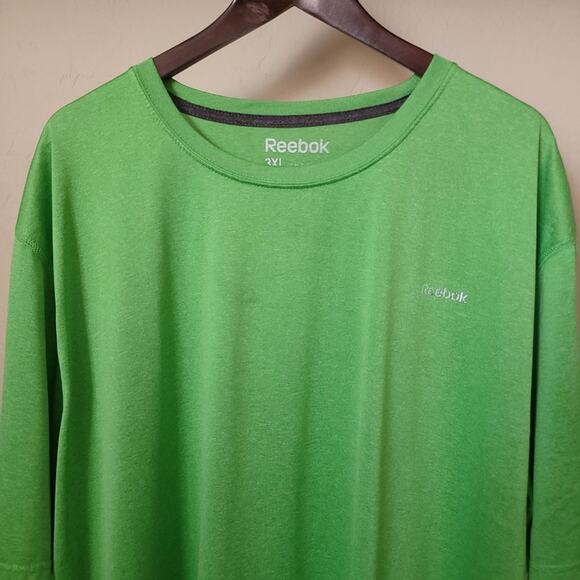 Reebok Heathered Green Short Sleeve Athletic Performance Shirt - Picture 4 of 13